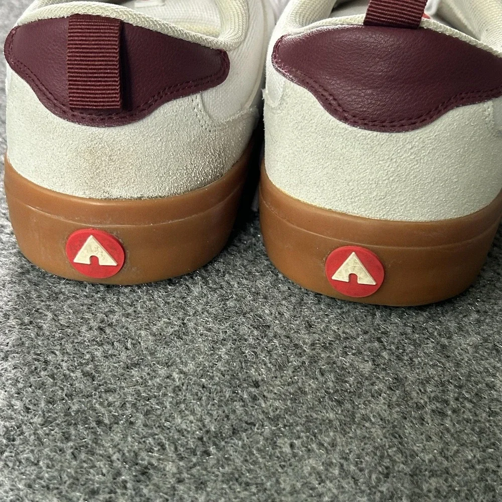 Airwalk Huntington Men 9.5 White‎ Canvas Suede Gum Sole Skate Sneakers
